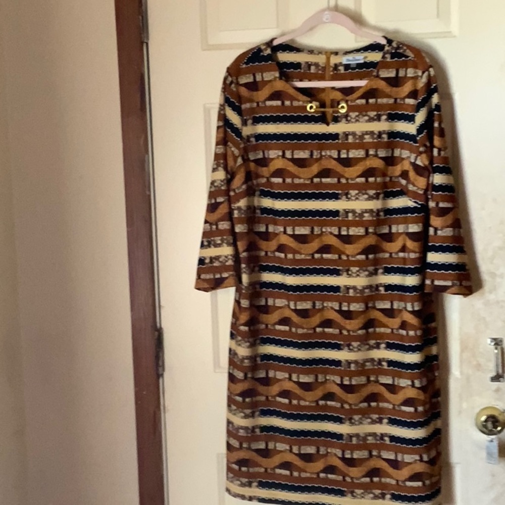 Lovely fall to winter dress